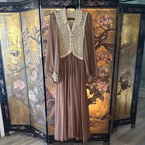 Elegant Brown Lace-Trimmed Women's Dress